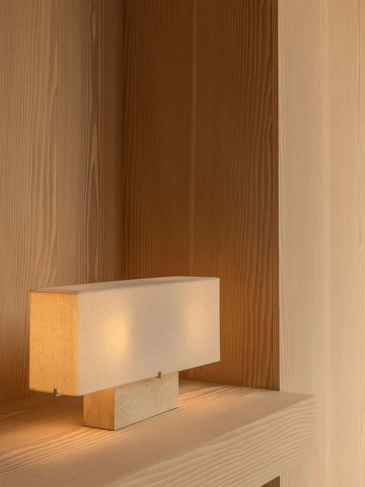 Audo Copenhagen, Nonna Tischlampe, H49