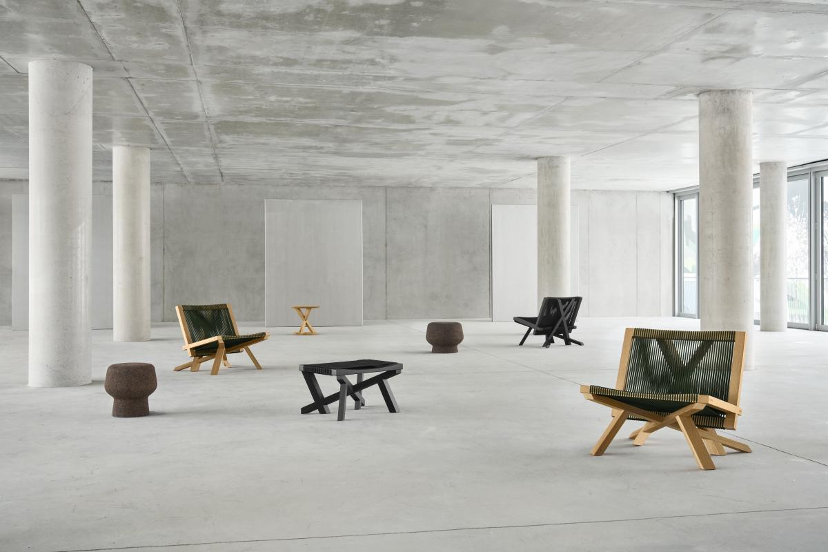 ClassiCon, Corker-Beistelltisch, No. 2