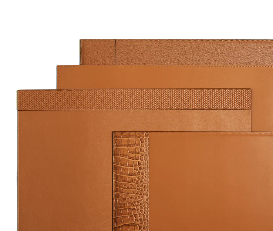 Pinetti, Schreibunterlage mit seitlichem Band