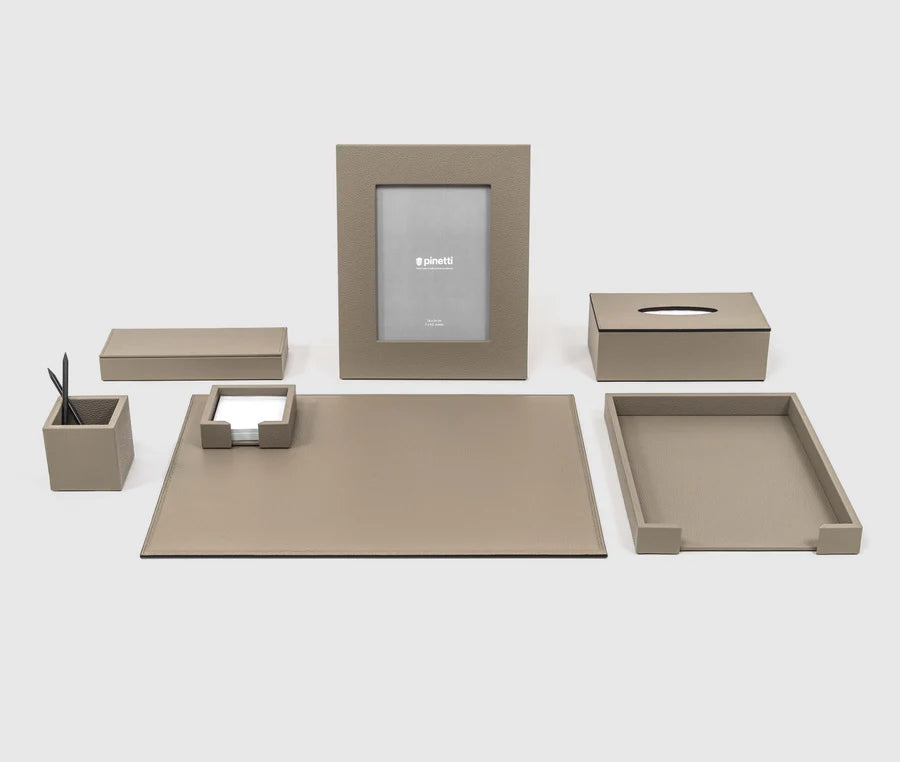Pinetti, Briefablage