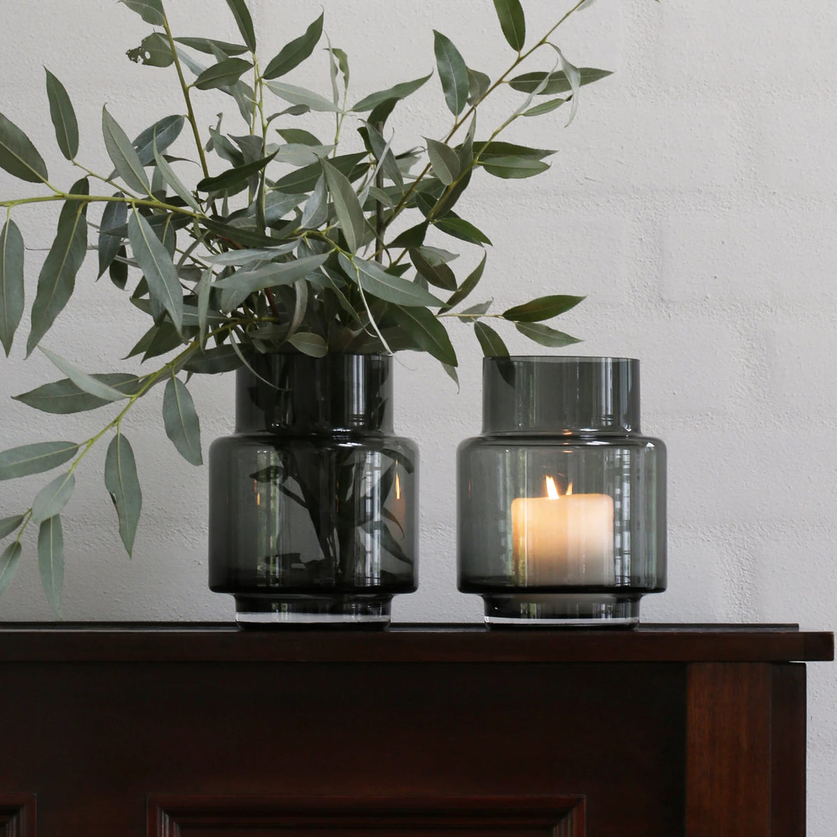 Ro Collection Vase und Teelichthalter Hurricane in Grau