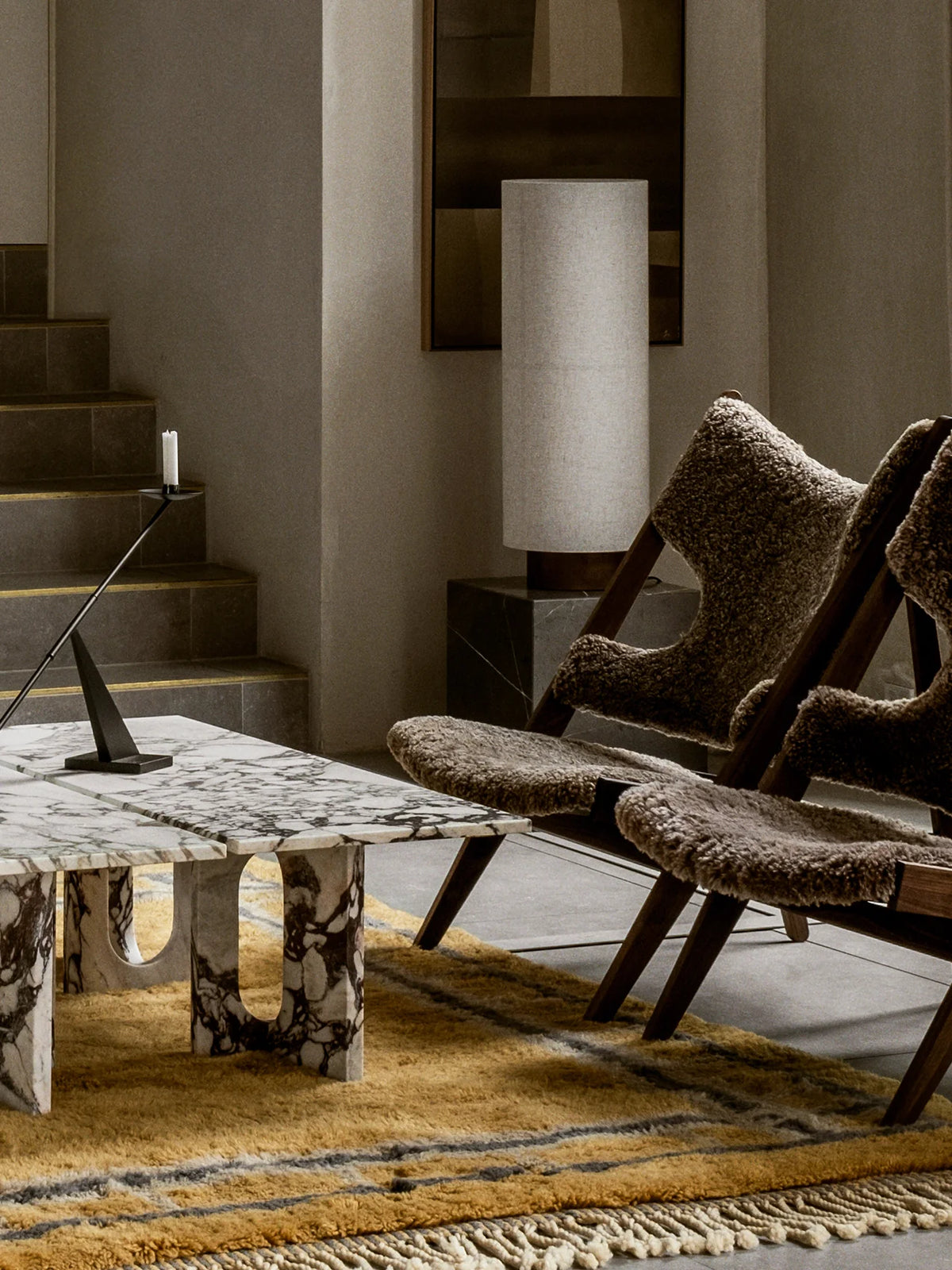 Audo Copenhagen, Androgyne Lounge-Tisch aus Marmor