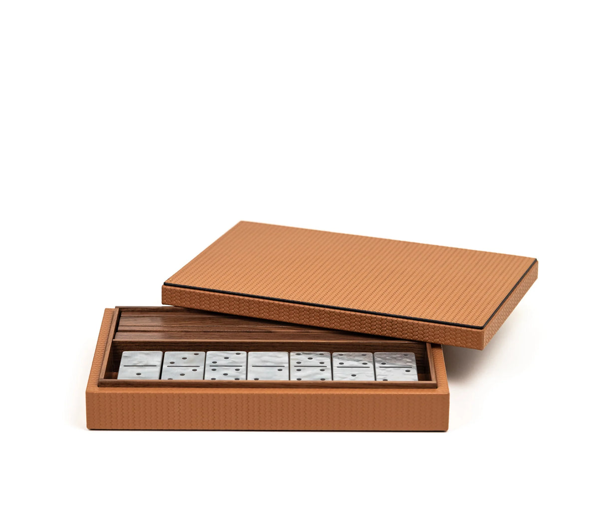 Pinetti, Dominos