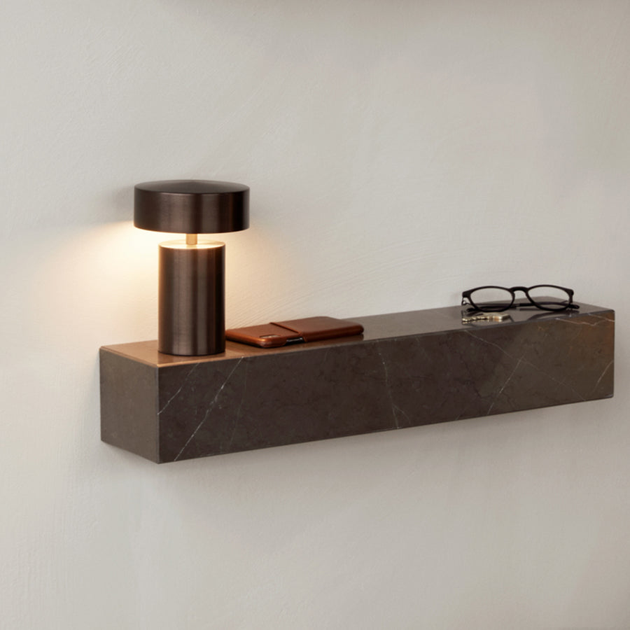 LED-Leuchte-tragbar-Menu-Column